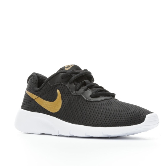 kids black and gold nikes